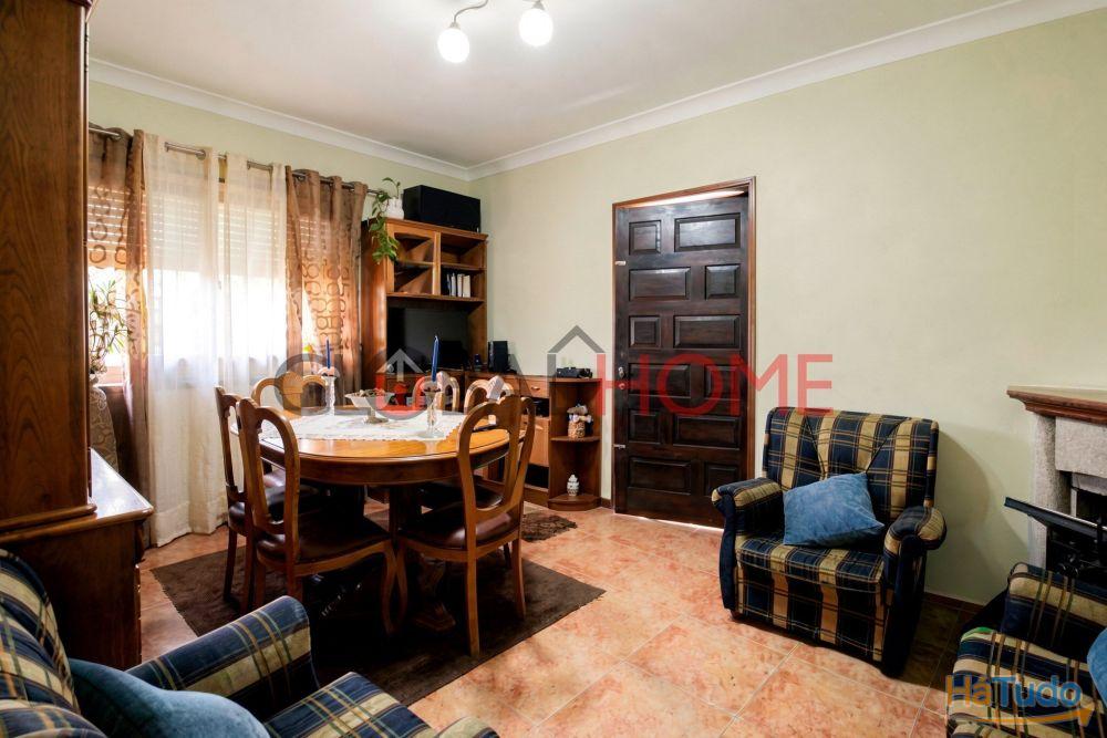 Moradia T2 com Potencial para Duas Habitações na Maia Moradia T2 com Potencial para Duas Habitações na Maia