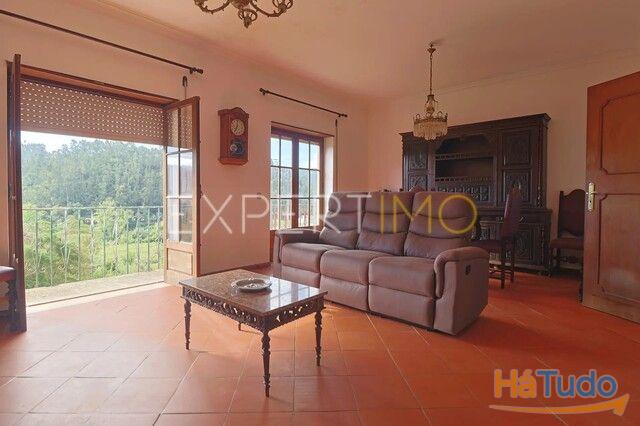 Venda - Moradia - T3 Venda - Moradia - T3