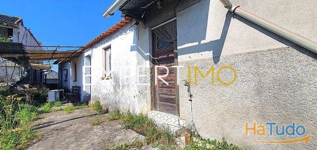 Venda - Moradia - T1 Venda - Moradia - T1
