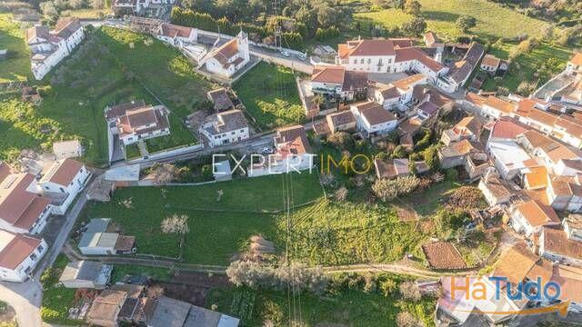 Venda - Moradia - T3 Venda - Moradia - T3
