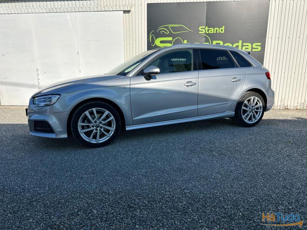 Audi A3 Sportback 30 TFSI S-line Audi A3 Sportback 30 TFSI S-line