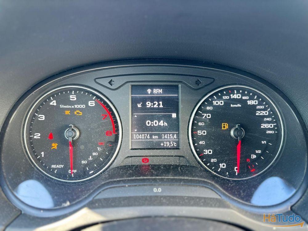 Audi A3 Sportback 30 TFSI S-line Audi A3 Sportback 30 TFSI S-line