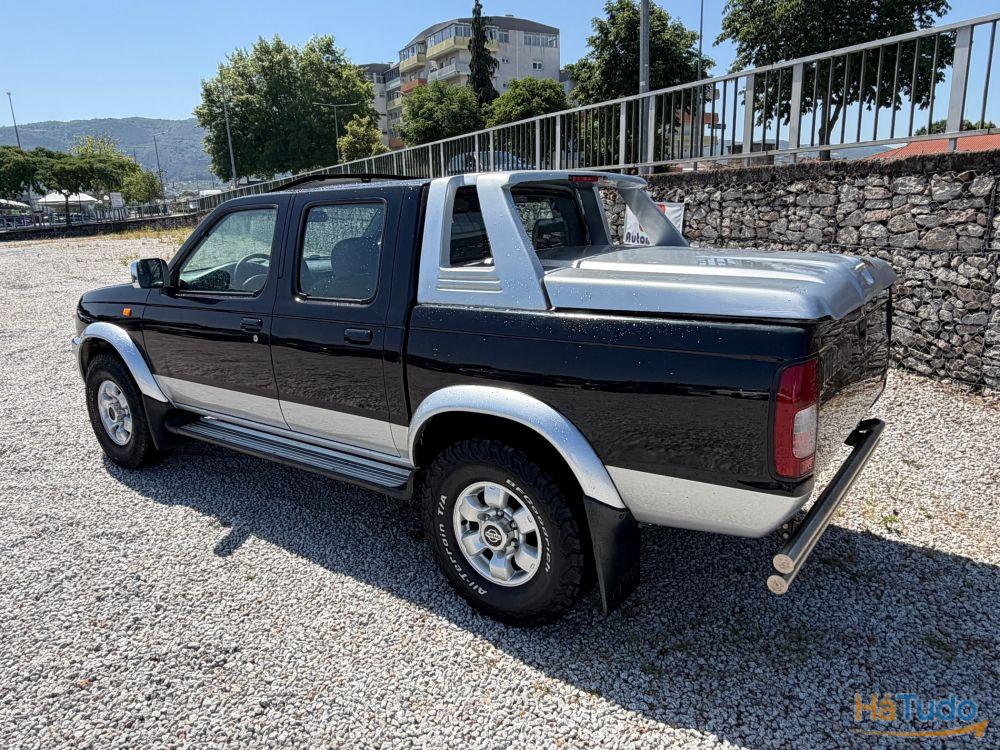 Nissan Navara 2.5TDi 4x4 5LUG Nissan Navara 2.5TDi 4x4 5LUG