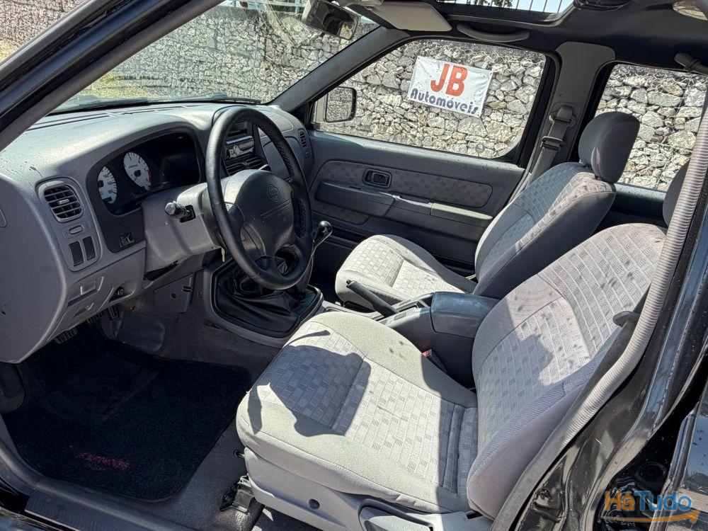 Nissan Navara 2.5TDi 4x4 5LUG Nissan Navara 2.5TDi 4x4 5LUG