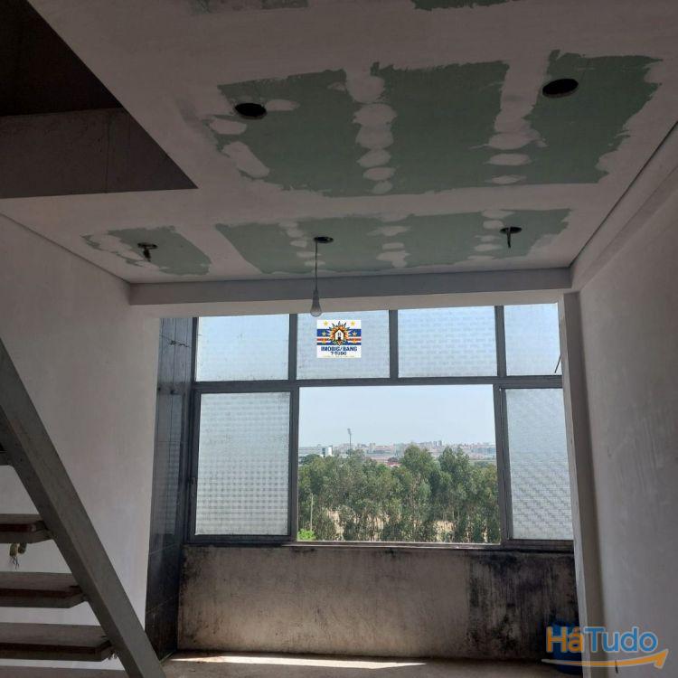 Apartamento T3, transformado em T4 Duplex (Sótão) Apartamento T3, transformado em T4 Duplex (Sótão)