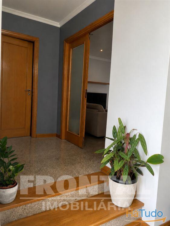 Moradia T3 | Conforto Habitacional e Excelente Localização Moradia T3 | Conforto Habitacional e Excelente Localização