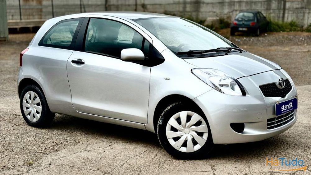 Toyota Yaris 1.0 VVT-i Toyota Yaris 1.0 VVT-i