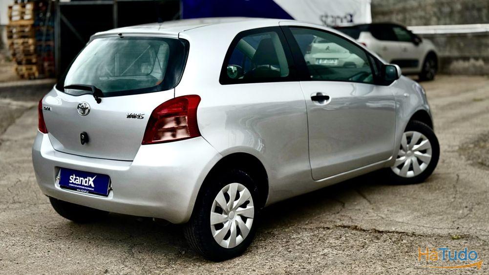 Toyota Yaris 1.0 VVT-i Toyota Yaris 1.0 VVT-i