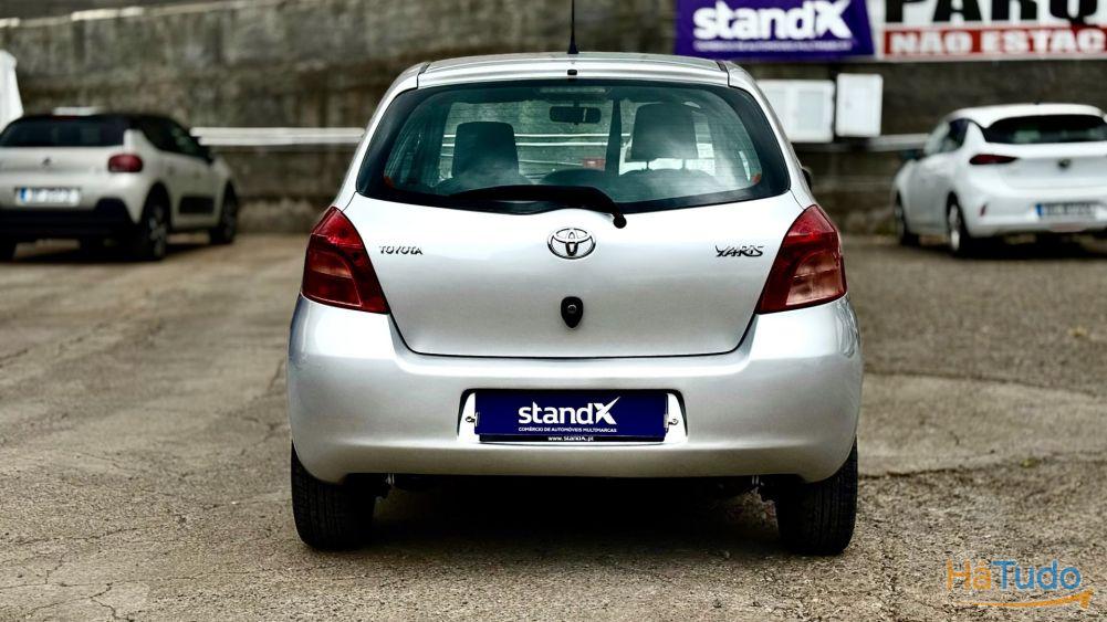Toyota Yaris 1.0 VVT-i Toyota Yaris 1.0 VVT-i