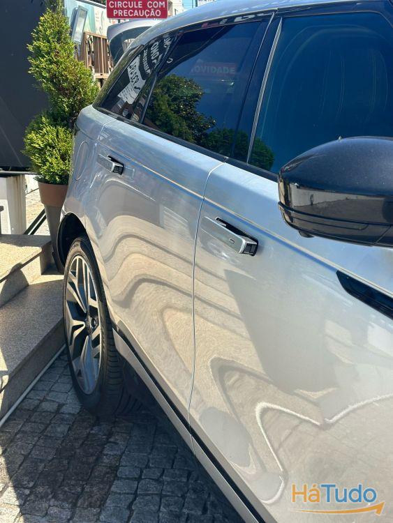 Land Rover Range Rover Velar 2.0 D R-Dynamic Land Rover Range Rover Velar 2.0 D R-Dynamic