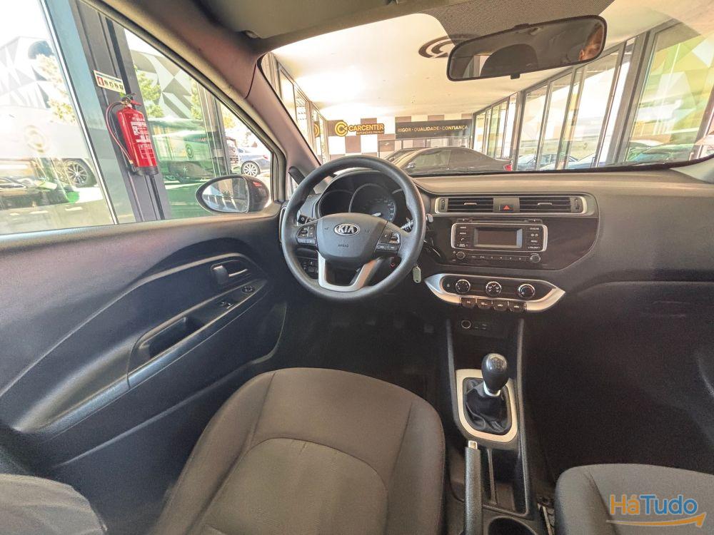 Kia Rio 1.1 CRDi EX ISG Kia Rio 1.1 CRDi EX ISG