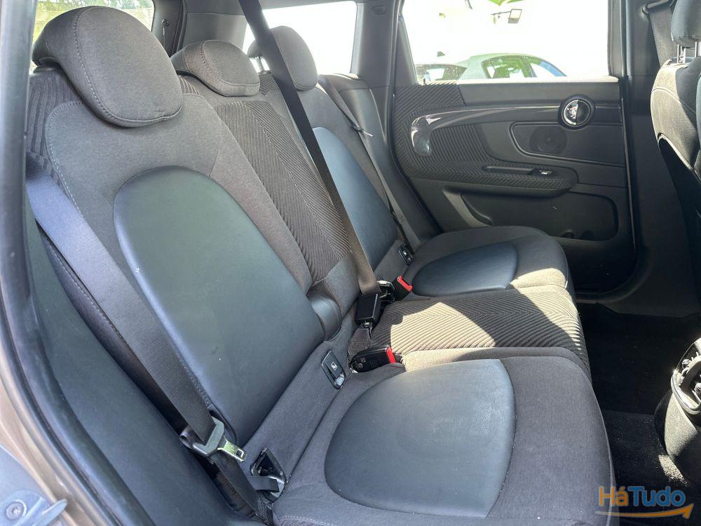MINI Countryman Cooper S E ALL4 Auto MINI Countryman Cooper S E ALL4 Auto