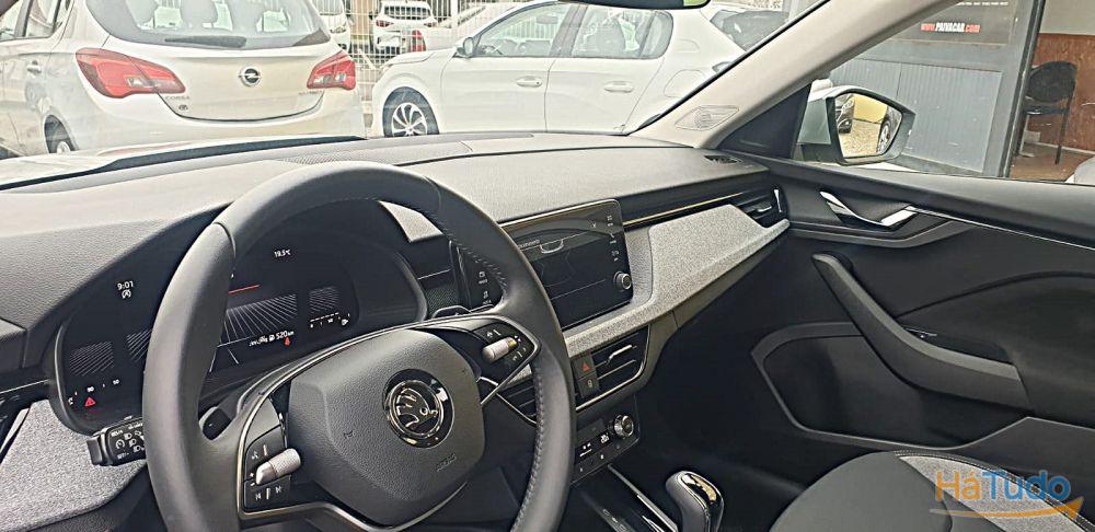Skoda Kamiq 1.0 TSI Selection DSG Skoda Kamiq 1.0 TSI Selection DSG