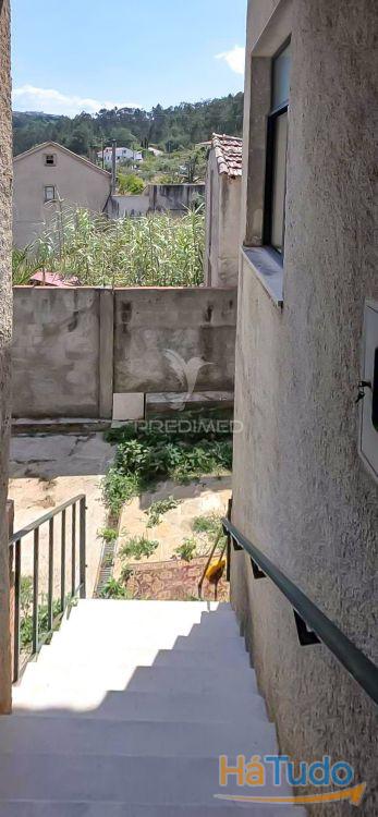 Moradia T3, Garagem, Sotão, 765m2 Terreno. Almalagues Moradia T3, Garagem, Sotão, 765m2 Terreno. Almalagues
