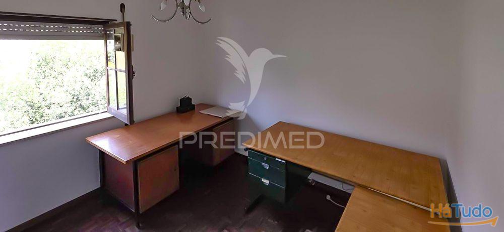 Moradia T3, Garagem, Sotão, 765m2 Terreno. Almalagues Moradia T3, Garagem, Sotão, 765m2 Terreno. Almalagues