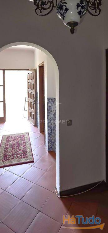 Moradia T3, Garagem, Sotão, 765m2 Terreno. Almalagues Moradia T3, Garagem, Sotão, 765m2 Terreno. Almalagues