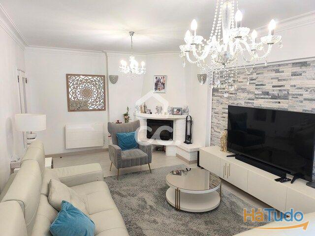 Venda - Apartamento - T3 Venda - Apartamento - T3