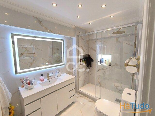 Venda - Apartamento - T3 Venda - Apartamento - T3