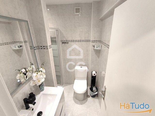 Venda - Apartamento - T3 Venda - Apartamento - T3