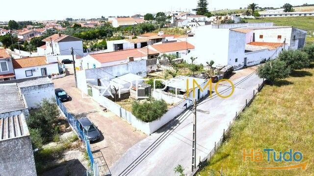 Venda - Terreno Urbano Venda - Terreno Urbano