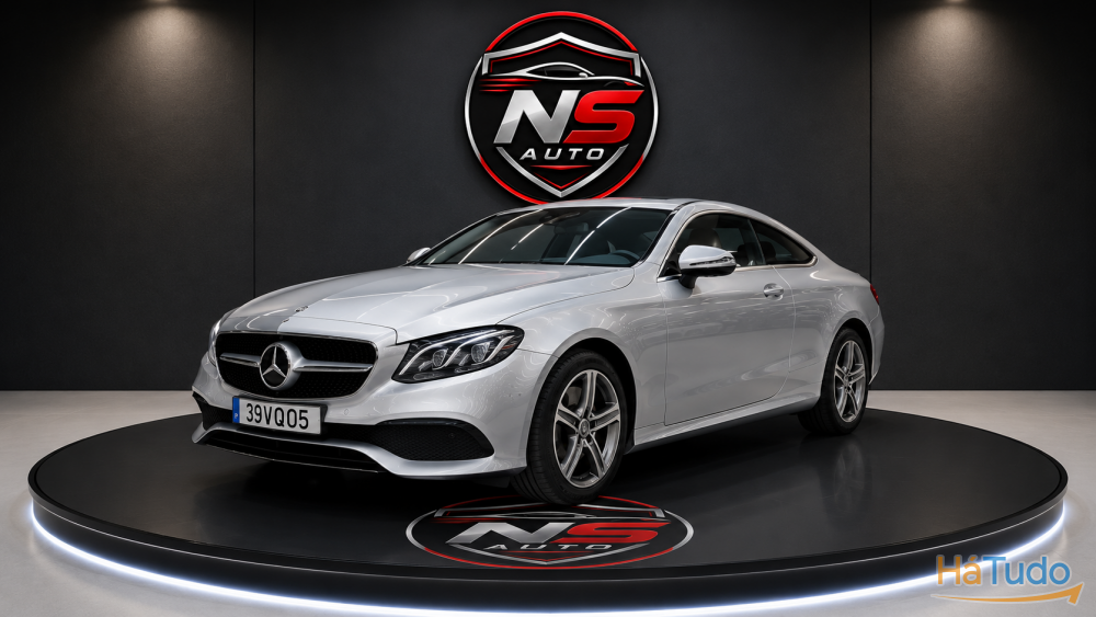 Mercedes-Benz E 220 Coupe Mercedes-Benz E 220 Coupe