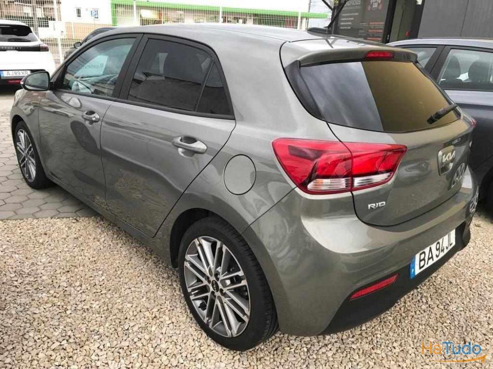 Kia Rio 1.0 T-GDI Drive 7DCT Kia Rio 1.0 T-GDI Drive 7DCT
