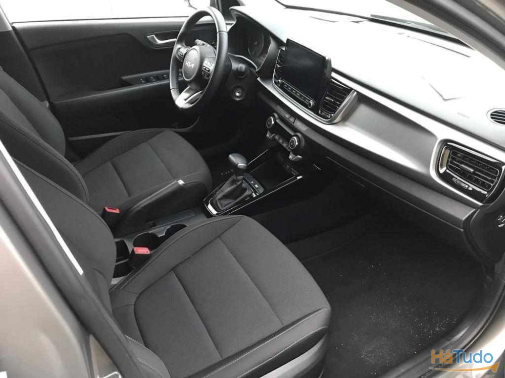 Kia Rio 1.0 T-GDI Drive 7DCT Kia Rio 1.0 T-GDI Drive 7DCT