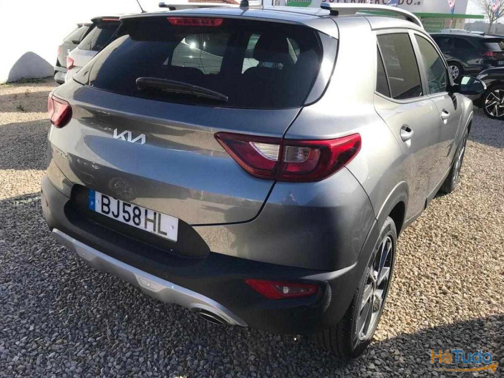 Kia Stonic 1.0 T-GDI Active 7DCT Kia Stonic 1.0 T-GDI Active 7DCT