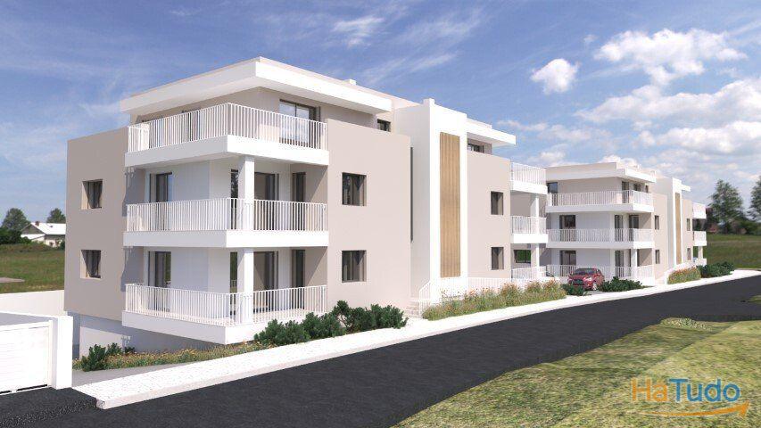 Terreno construção 2 prédios com licença a pagamento Terreno construção 2 prédios com licença a pagamento