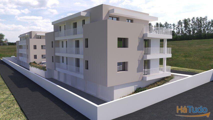 Terreno construção 2 prédios com licença a pagamento Terreno construção 2 prédios com licença a pagamento