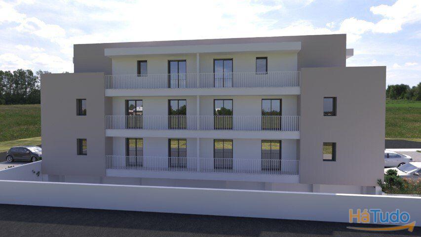 Terreno construção 2 prédios com licença a pagamento Terreno construção 2 prédios com licença a pagamento