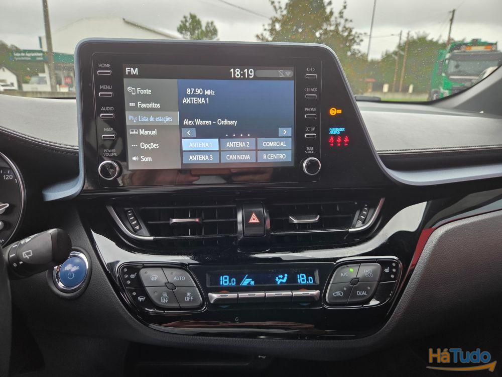 Toyota C-HR 1.8 business edition Toyota C-HR 1.8 business edition