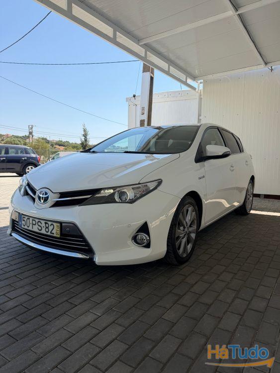 Toyota Auris 1.8 HSD Comfort+Navi Toyota Auris 1.8 HSD Comfort+Navi