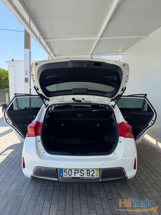 Toyota Auris 1.8 HSD Comfort+Navi Toyota Auris 1.8 HSD Comfort+Navi