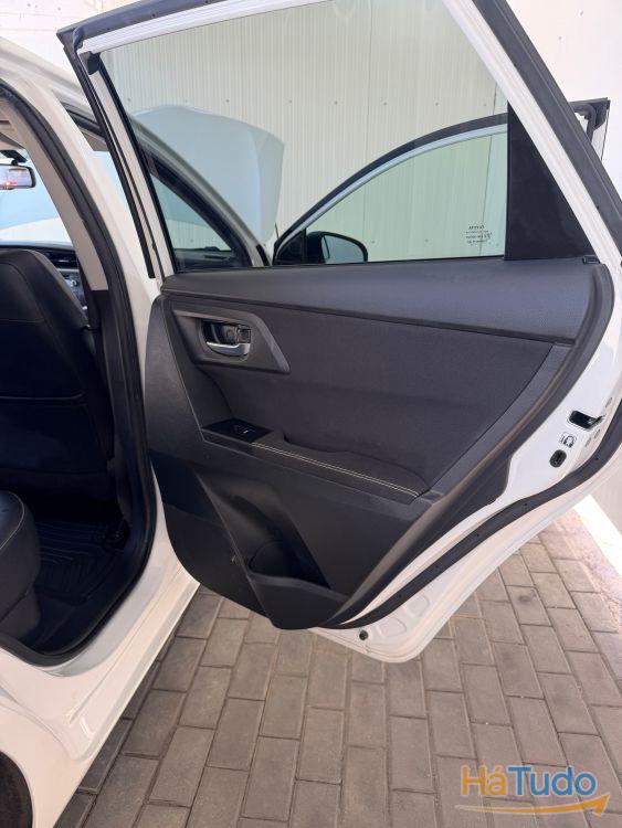 Toyota Auris 1.8 HSD Comfort+Navi Toyota Auris 1.8 HSD Comfort+Navi