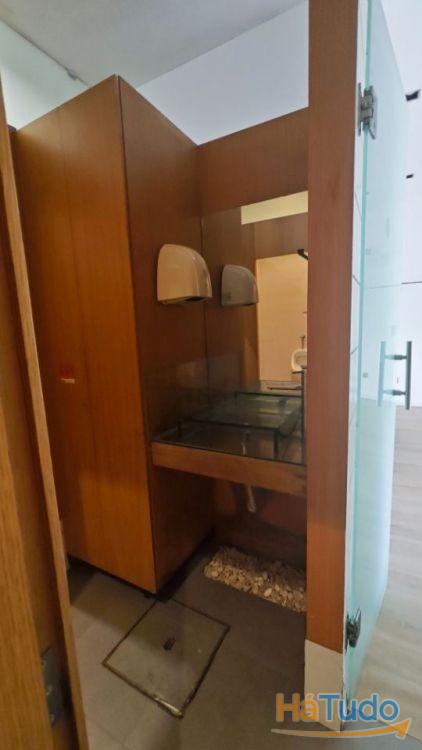 Loja p/Serviços ou Restauração - 75m2 - Junto a Escola - Gervide - Oliveira Douro Loja p/Serviços ou Restauração - 75m2 - Junto a Escola - Gervide - Oliveira Douro