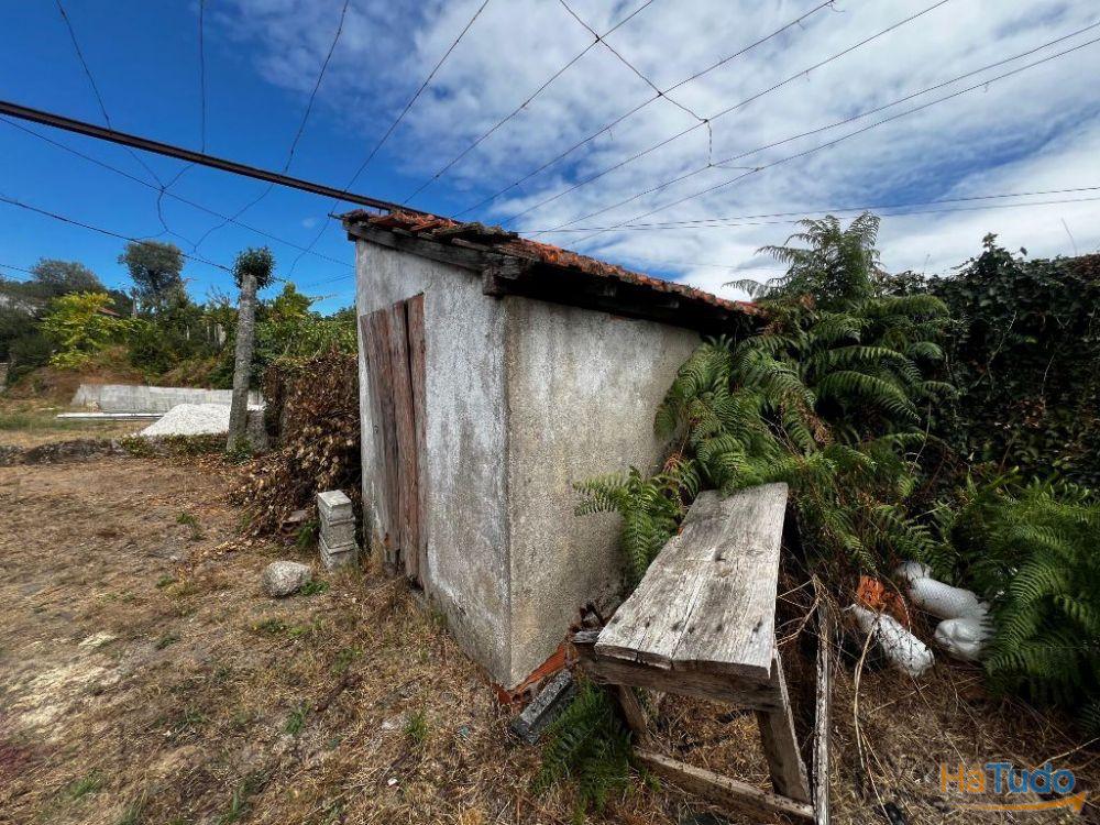 Moradia Independente para Restauro com PROJETO APROVADO em Telões Amarante Moradia Independente para Restauro com PROJETO APROVADO em Telões Amarante