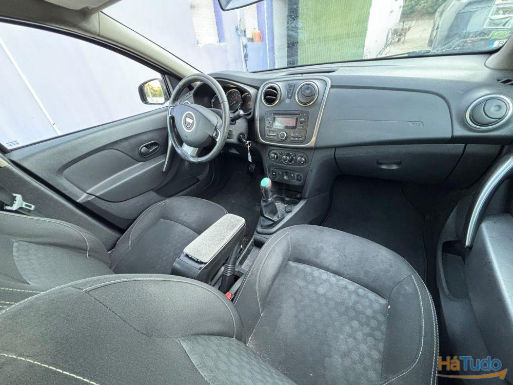 Dacia Logan MCV 1.2 16V Confort Bi-Fuel Dacia Logan MCV 1.2 16V Confort Bi-Fuel