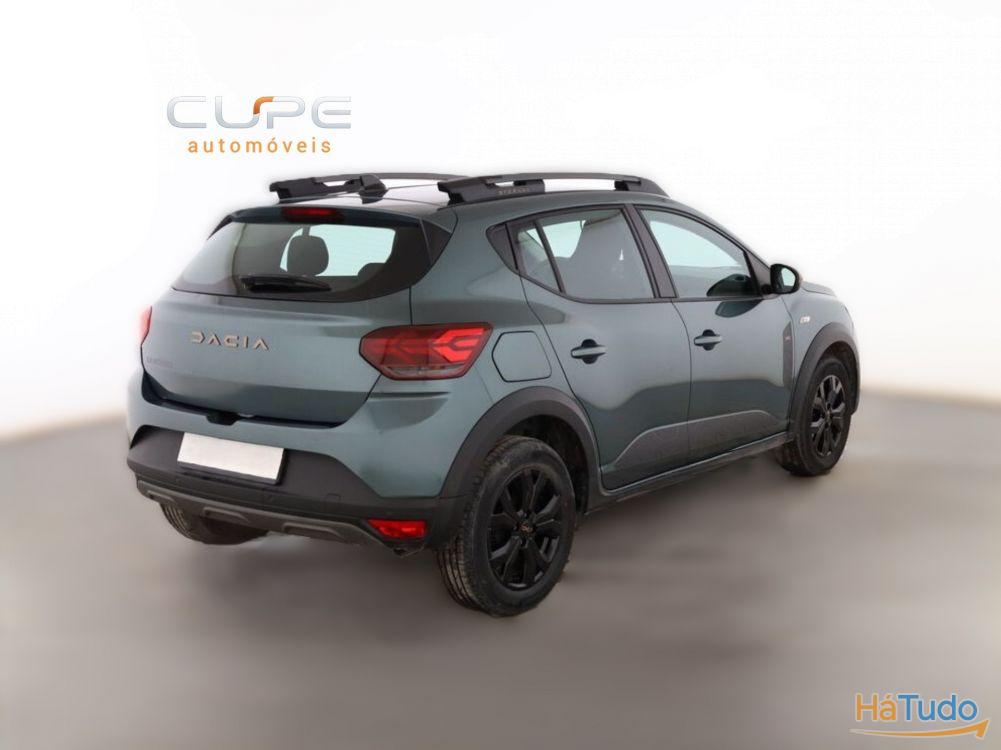 Dacia Sandero 1.0 TCe Stepway Extreme CVT Dacia Sandero 1.0 TCe Stepway Extreme CVT