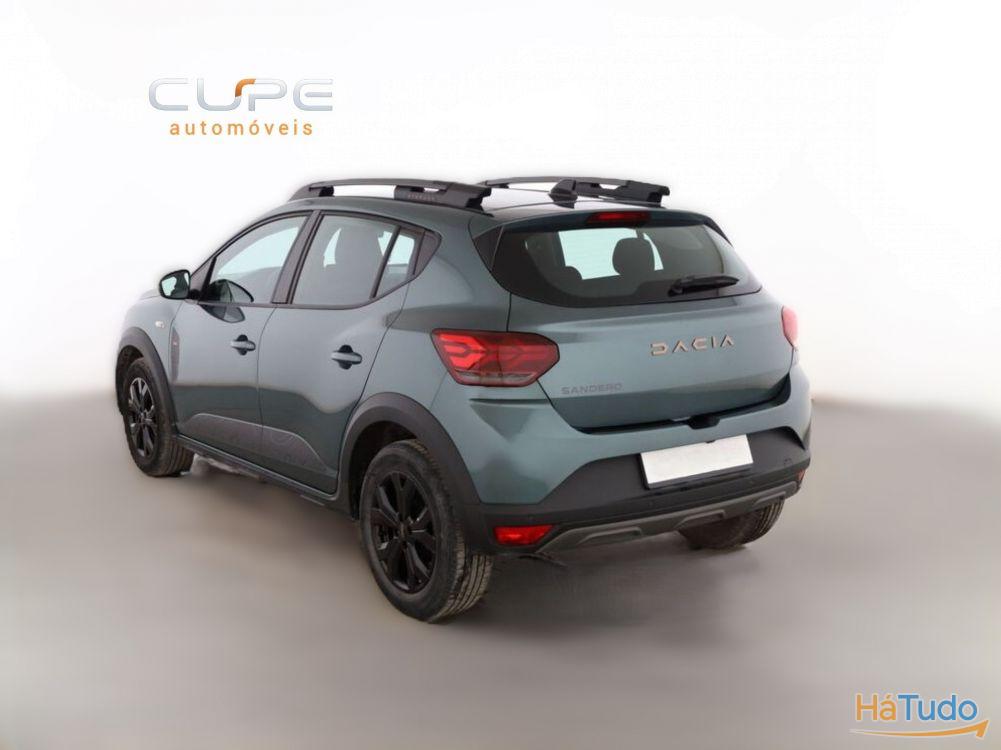 Dacia Sandero 1.0 TCe Stepway Extreme CVT Dacia Sandero 1.0 TCe Stepway Extreme CVT