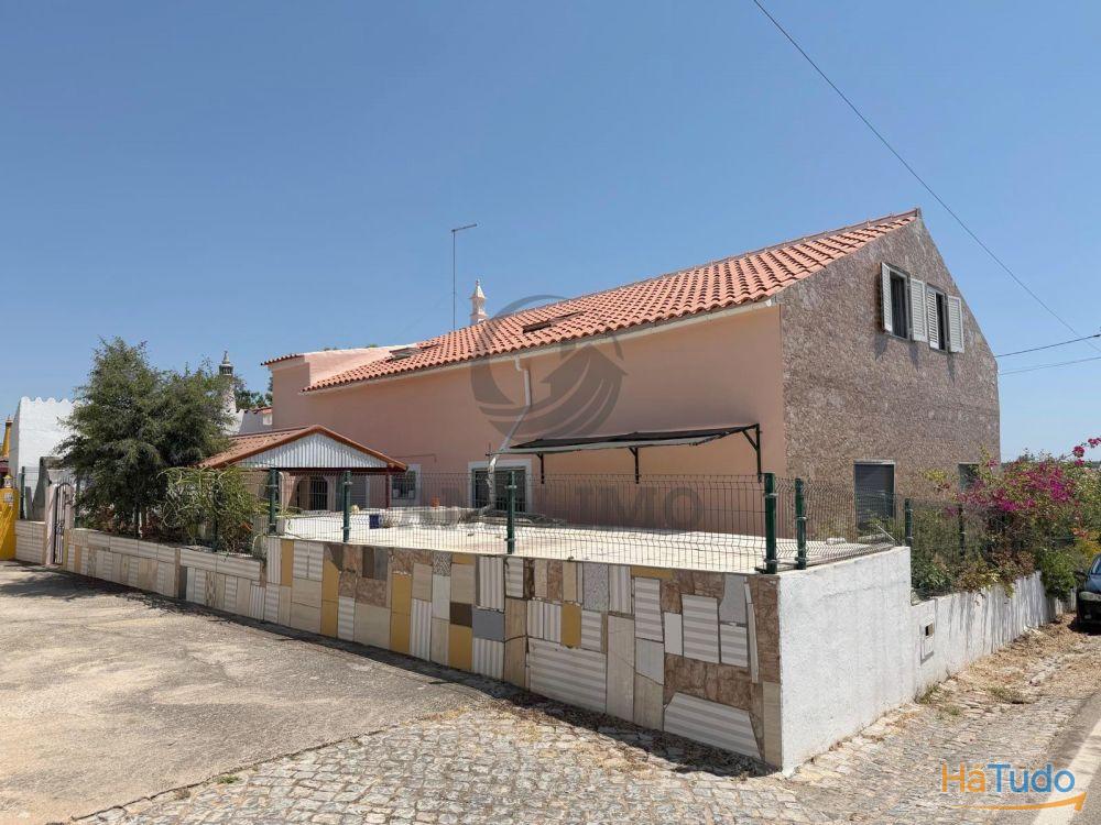 Moradia com dois T3 ? Vale Judeu, Loulé Moradia com dois T3 ? Vale Judeu, Loulé