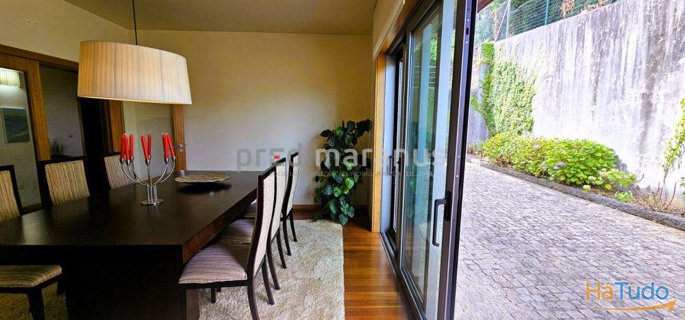 Exclusiva moradia com 7 quartos (5 suites), terreno com 5000m2. Vistas deslumbrantes sobre a serra e cidade de Amarante Exclusiva moradia com 7 quartos (5 suites), terreno com 5000m2. Vistas deslumbrantes sobre a serra e cidade de Amarante