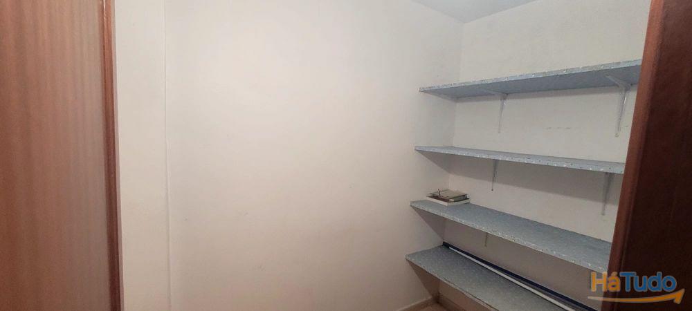 Apartamento T2 com Excelentes Áreas e 2 Frentes Solares Tapada das Mercês Apartamento T2 com Excelentes Áreas e 2 Frentes Solares Tapada das Mercês