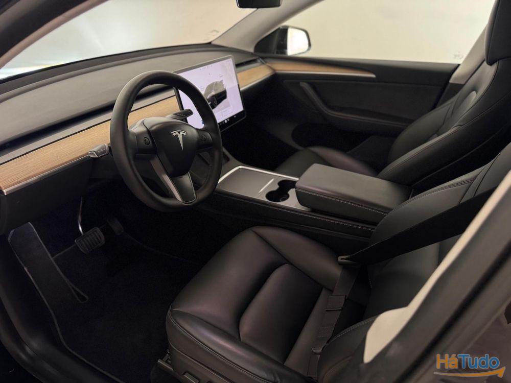 Tesla Model Y Long Range Tração Integral Tesla Model Y Long Range Tração Integral