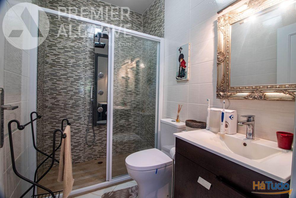 Fant�stica moradia T4 com piscina e jardim em Vale Formoso, Almancil