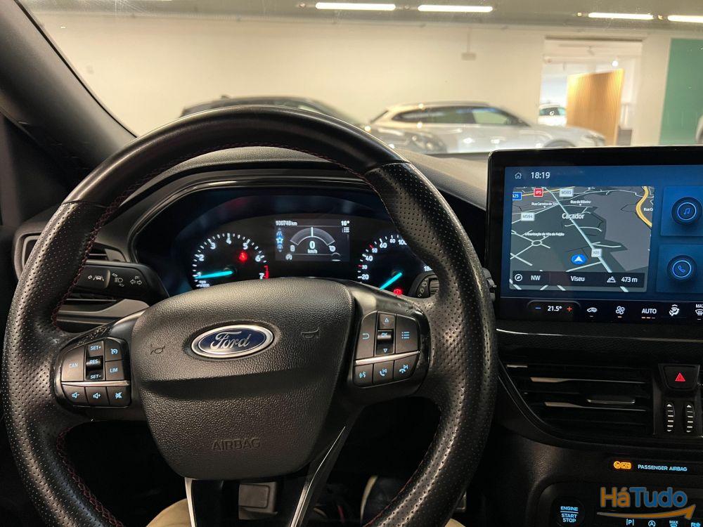 Ford Focus 1.0 EcoBoost MHEV ST-Line Ford Focus 1.0 EcoBoost MHEV ST-Line