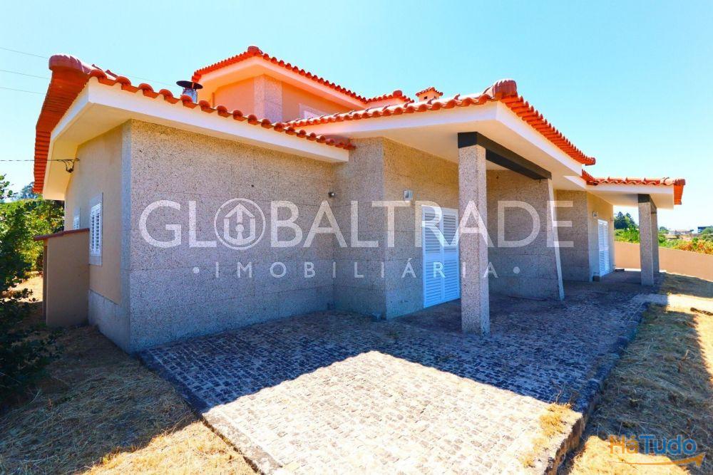 Moradia T5 com piscina em Amarante Moradia T5 com piscina em Amarante