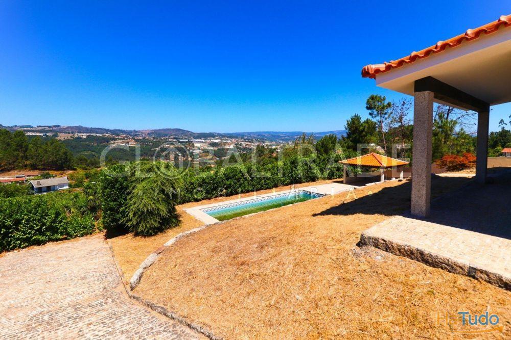 Moradia T5 com piscina em Amarante Moradia T5 com piscina em Amarante