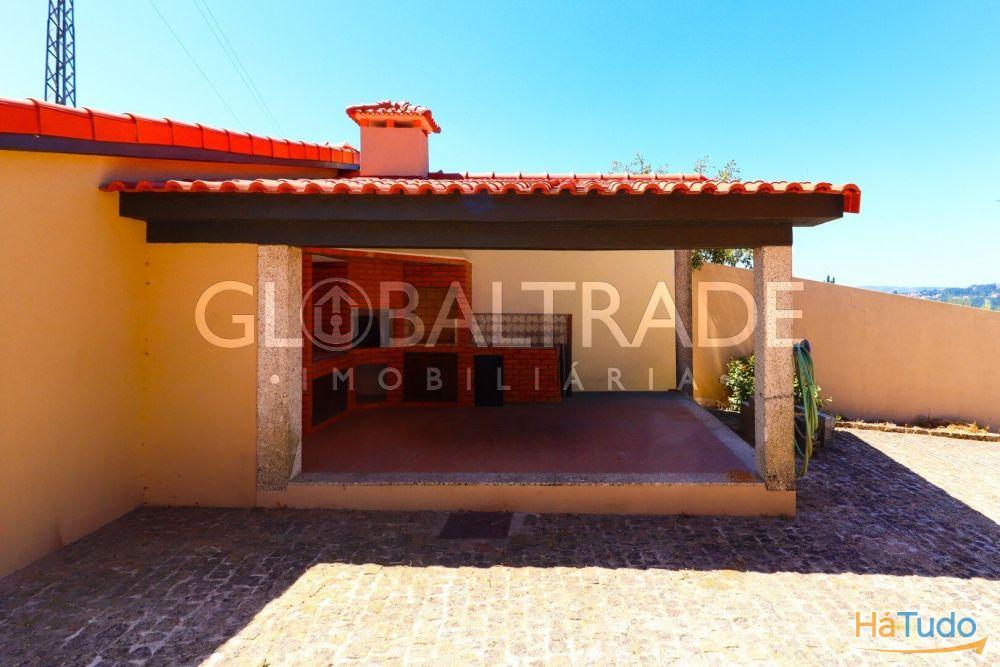 Moradia T5 com piscina em Amarante Moradia T5 com piscina em Amarante