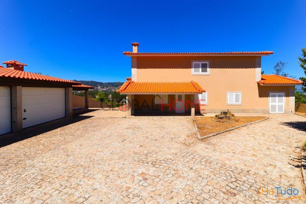 Moradia T5 com piscina em Amarante Moradia T5 com piscina em Amarante